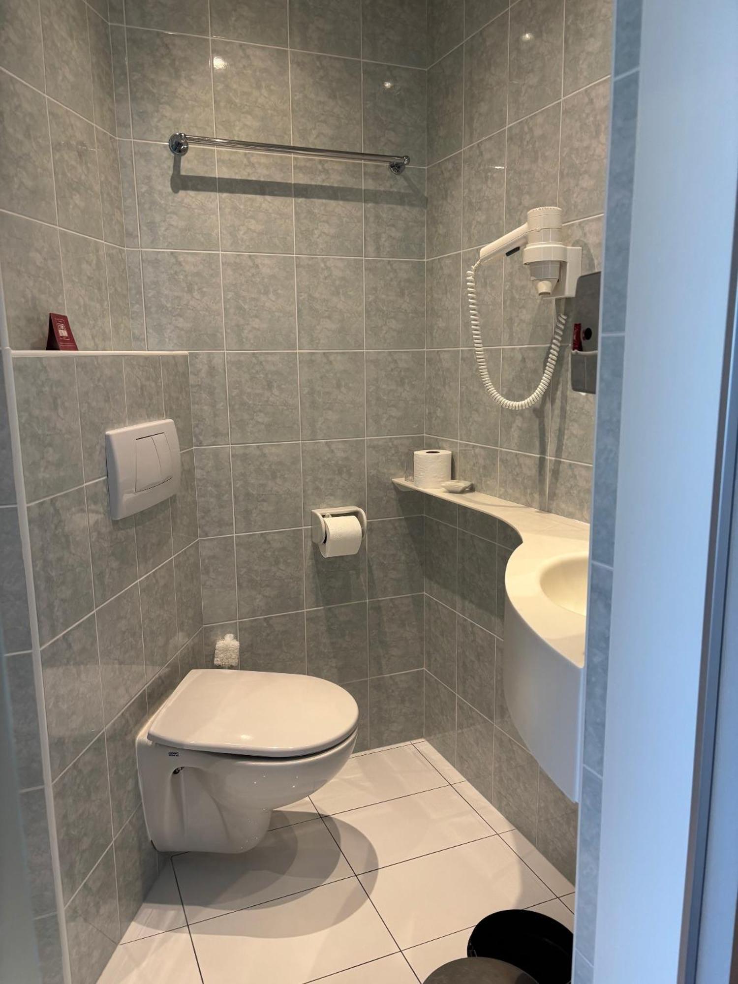 Seehotel Hoffmann Steindorf am Ossiacher See